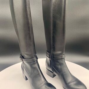 Black Leather Heeled Boots with Buckle